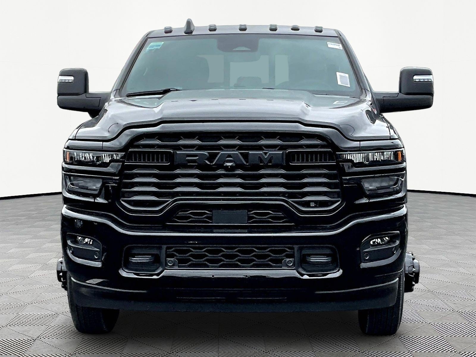 New 2027 RAM 3500 Big Horn AWD/4WD image 2