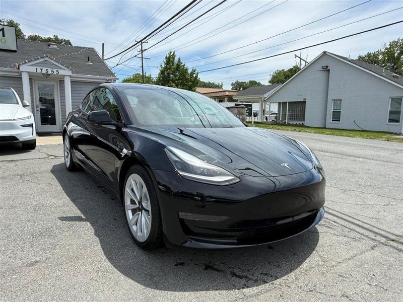 Used 2023 Tesla Model 3 Standard Range RWD image 7