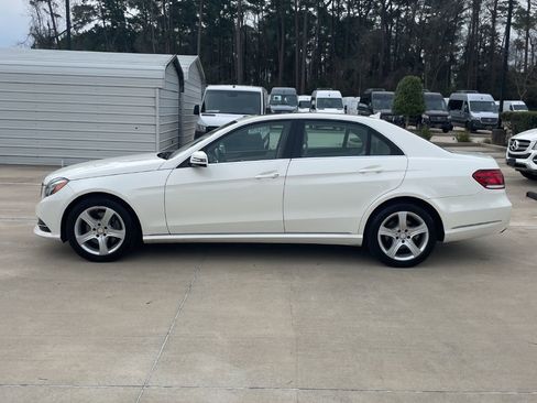 Used 2015 Mercedes-Benz E 350 Sedan image 2