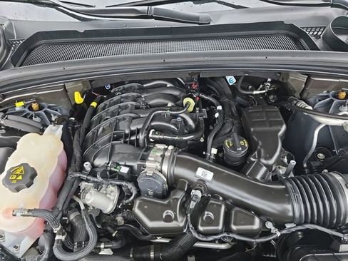 Used 2025 Jeep Grand Cherokee Summit image 33