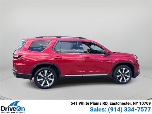 Used 2023 Honda Pilot Elite image 4