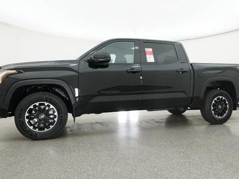 Used 2026 Toyota Tundra SR5 w/ TRD Off-Road Package AWD/4WD image 20