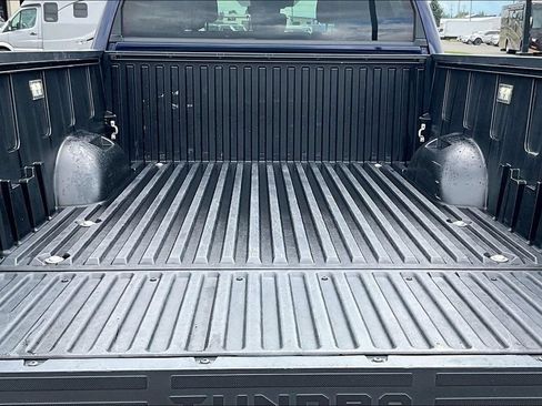 Used 2023 Toyota Tundra Limited AWD/4WD image 18