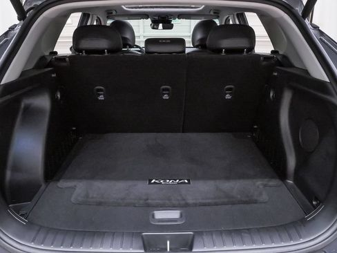 Certified 2024 Hyundai Kona Limited FWD image 30