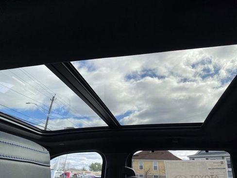 New 2026 Toyota Tundra Platinum image 9