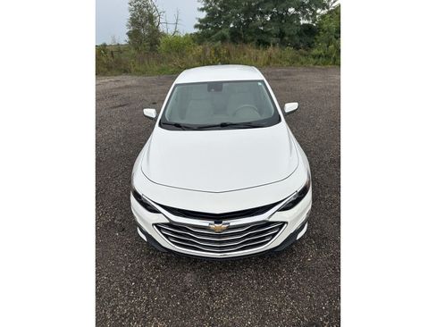 Used 2024 Chevrolet Malibu LS FWD image 9