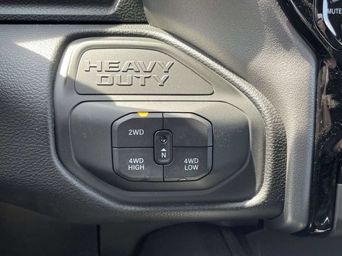 New 2026 RAM 2500 Big Horn AWD/4WD image 39