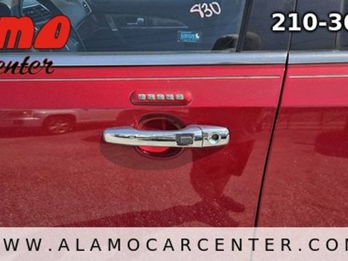 Used 2013 Lincoln MKX FWD image 10