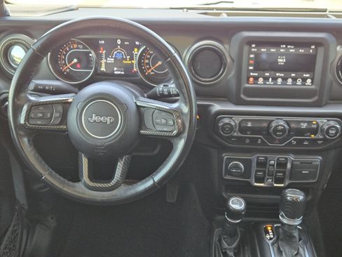 Used 2022 Jeep Wrangler Unlimited Sport AWD/4WD image 33