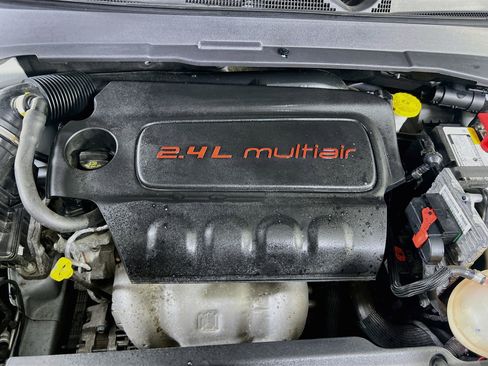 Used 2022 Jeep Compass Limited AWD/4WD image 28