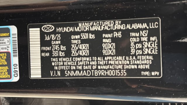 Used 2024 Genesis GV70 2.5T w/ Sport Prestige Package AWD/4WD image 28