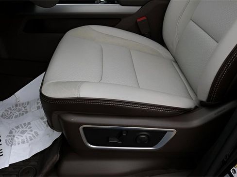 Used 2026 RAM 1500 Laramie w/ Laramie Southwest Edition image 11