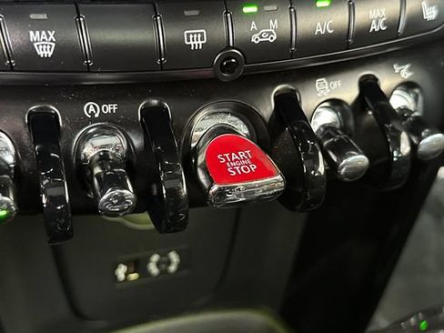 Used 2015 MINI Cooper S FWD image 25
