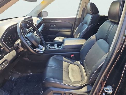 Certified 2023 Honda Pilot Elite image 36
