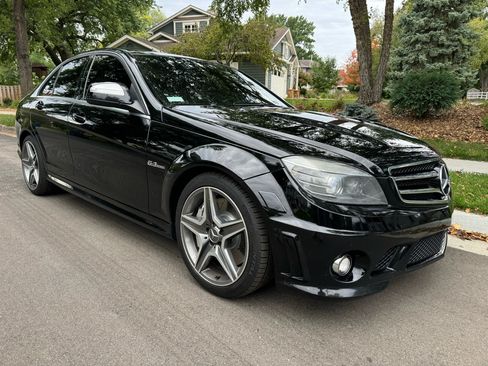Used 2008 Mercedes-Benz C 63 AMG Sedan w/ Multimedia Pkg image 27