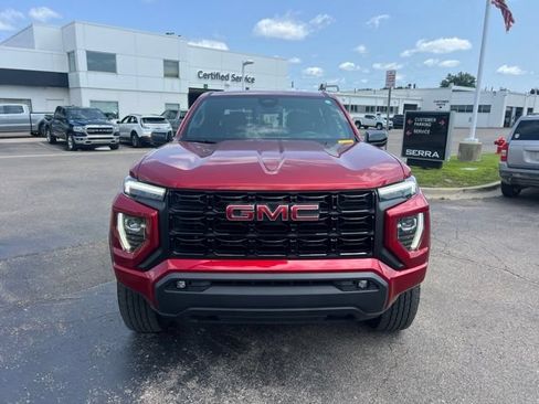 Used 2023 GMC Canyon Elevation w/ LPO, Off Road Lift Package AWD/4WD image 2