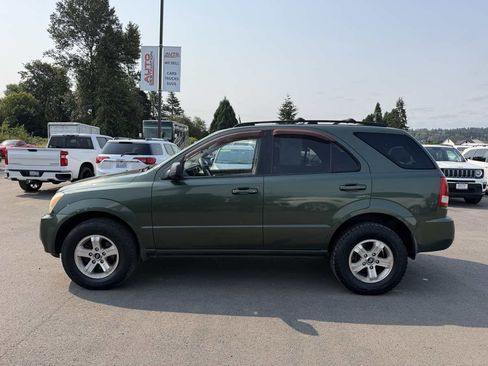 Used 2005 Kia Sorento 2WD image 5