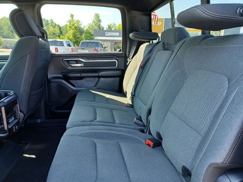 Used 2021 RAM 1500 Big Horn AWD/4WD image 30