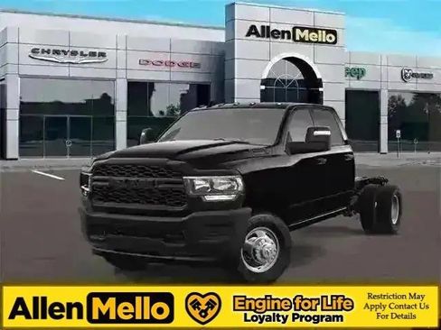 New 2024 RAM 3500 Tradesman image 21