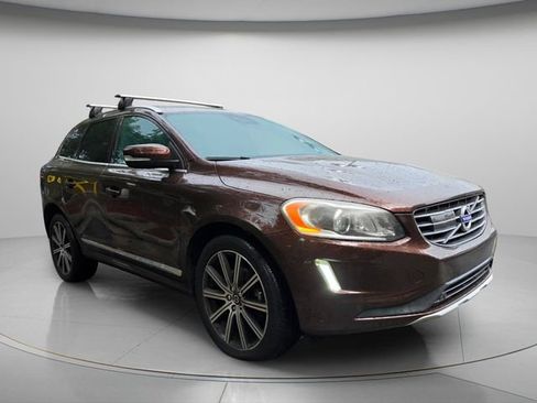 Used 2016 Volvo XC60 T5 Platinum w/ Climate Package FWD image 5