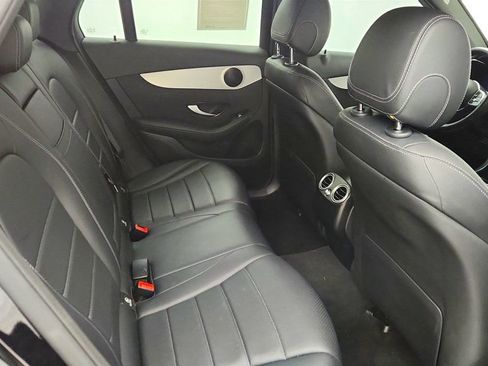 Used 2022 Mercedes-Benz GLC 300 image 22