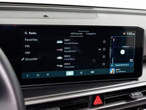 Certified 2025 Kia Sorento S image 17