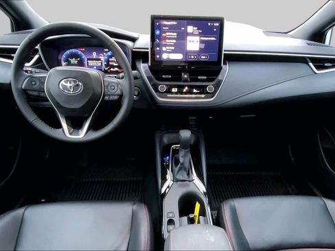 Used 2026 Toyota Corolla XSE FWD image 15