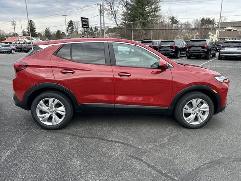 New 2026 Buick Encore GX Preferred w/ Advanced Technology Package AWD/4WD image 9