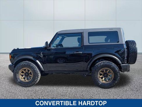 Used 2022 Ford Bronco 2-Door AWD/4WD image 2