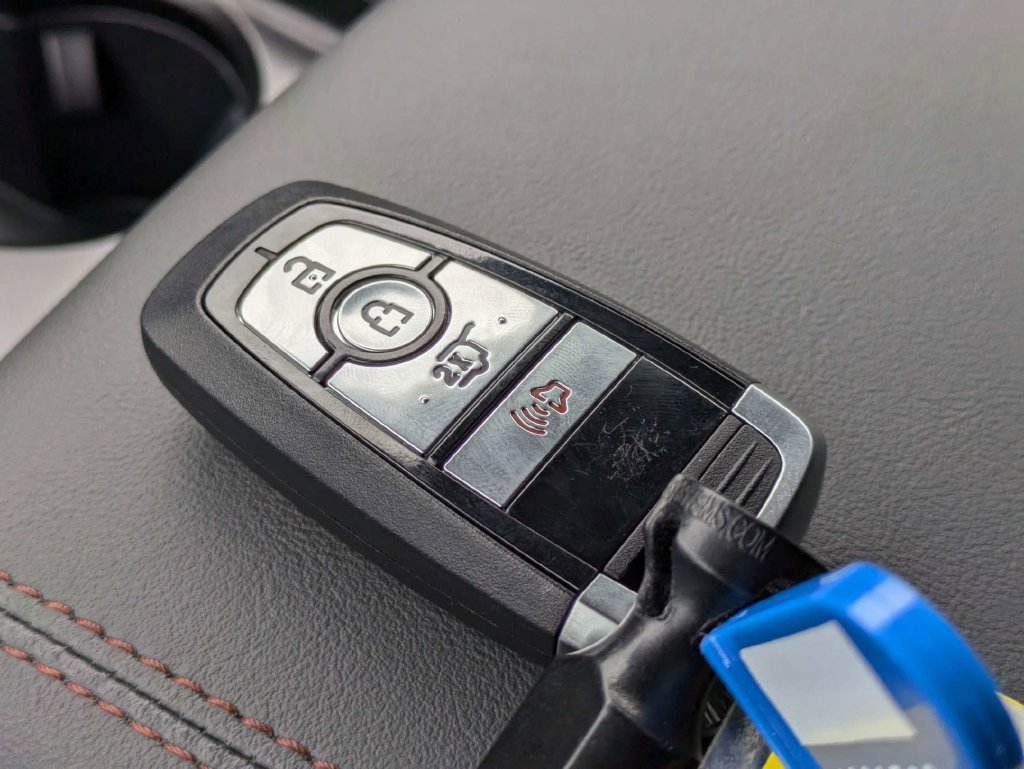 Used 2026 Ford Explorer Active RWD image 31