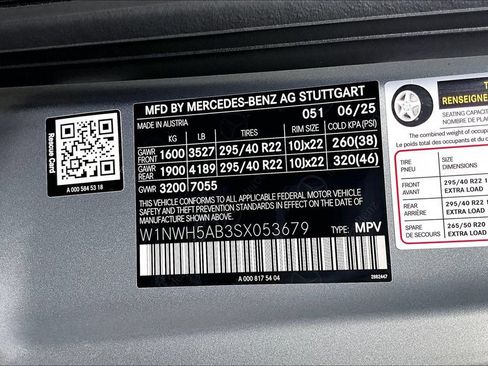 Certified 2025 Mercedes-Benz G 63 AMG 4MATIC image 35