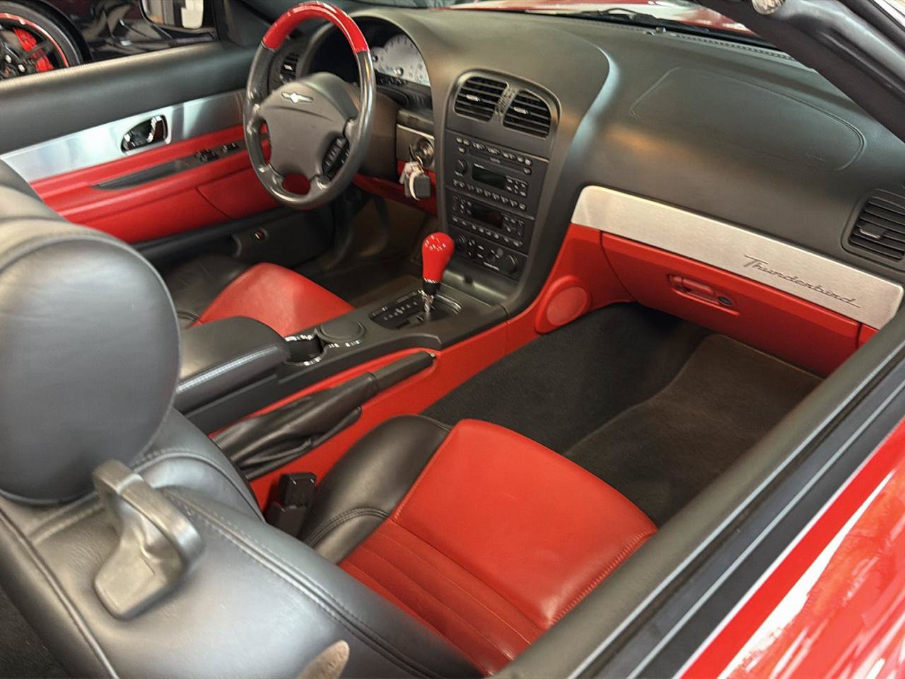 Used 2002 Ford Thunderbird RWD image 18