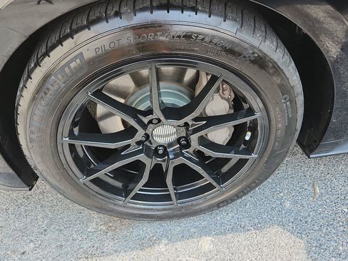 Used 2015 Ford Mustang GT RWD image 7