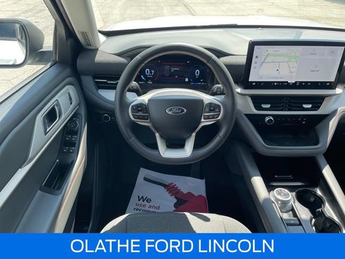 Certified 2025 Ford Explorer Active AWD/4WD image 16