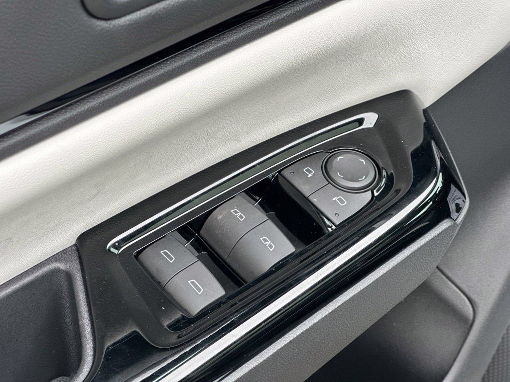Used 2024 Honda Prologue Touring image 18
