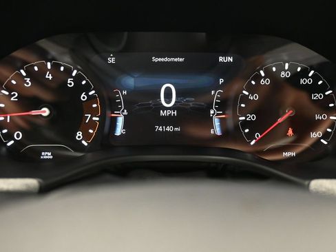 Used 2024 Jeep Compass Latitude AWD/4WD image 12