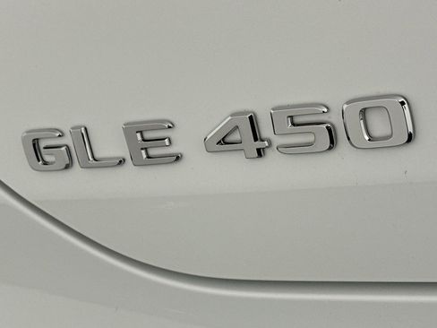New 2026 Mercedes-Benz GLE 450 4MATIC Coupe image 8