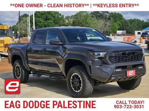 Used 2024 Toyota Tacoma TRD Off-Road AWD/4WD image 1