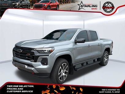 Used 2024 Chevrolet Colorado Z71 w/ Z71 Convenience Package 2