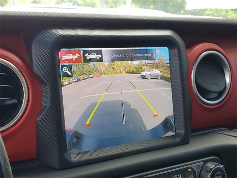 Used 2020 Jeep Gladiator Rubicon image 20