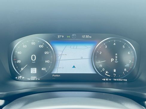 Certified 2022 Volvo S60 B5 Inscription image 17