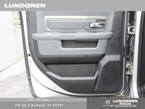 Used 2016 RAM 3500 Big Horn image 36