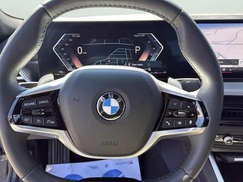 Used 2025 BMW 330i xDrive Sedan AWD/4WD image 15