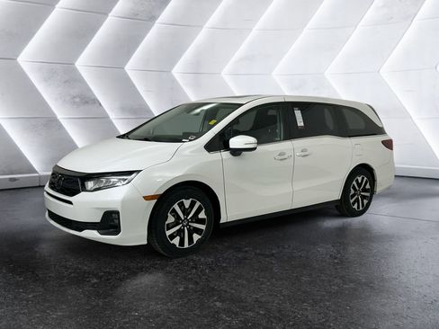 Used 2025 Honda Odyssey EX-L image 3