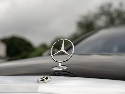 Used 2016 Mercedes-Benz S 550 4MATIC Sedan image 34