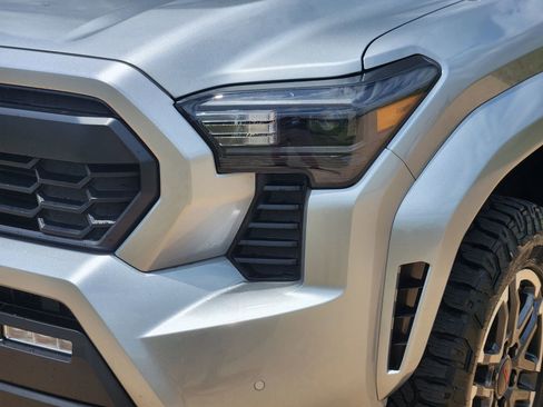 New 2026 Toyota Tacoma TRD Sport w/ TRD Sport Premium Package AWD/4WD image 9