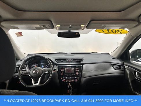 Used 2017 Nissan Rogue SV w/ Sun & Sound Touring Package AWD/4WD image 19