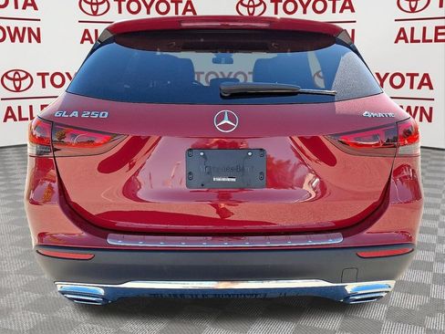 Used 2022 Mercedes-Benz GLA 250 4MATIC image 9
