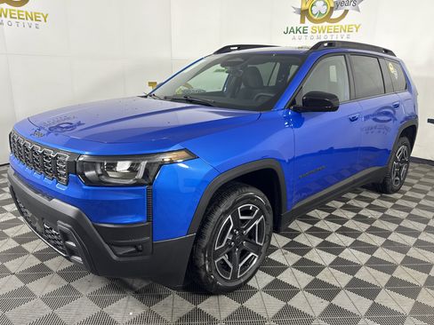 New 2026 Jeep Cherokee Laredo AWD/4WD image 5