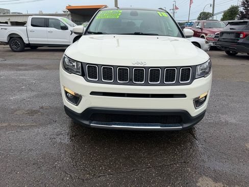 Used 2018 Jeep Compass Limited AWD/4WD image 6